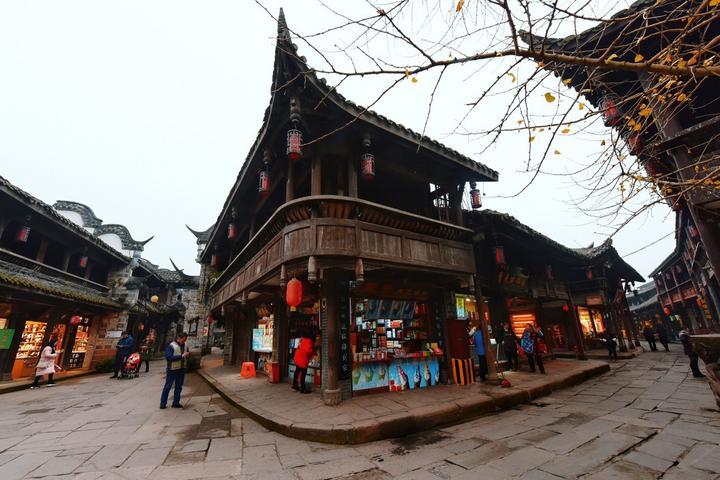 众合科技:鉴于庆阳当地冬天比较冷,目前庆阳数据中心不适合开工建设